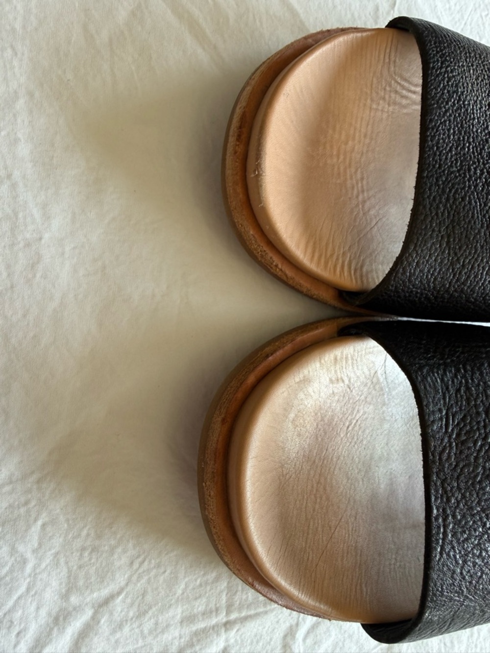 Kork-Ease Black Leather Slide Sandals size 10 with tan leather footbed - Picture 3 of 9